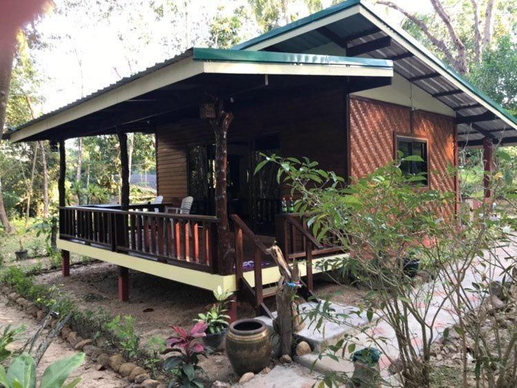 Loma Sea Views Hotel Koh Jum Exterior foto